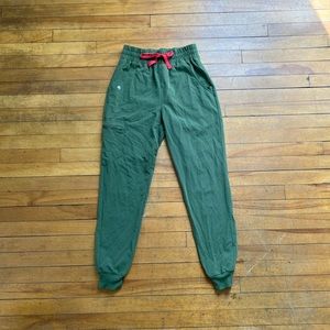 FIGS Zamora High Waisted Scrub Joggers